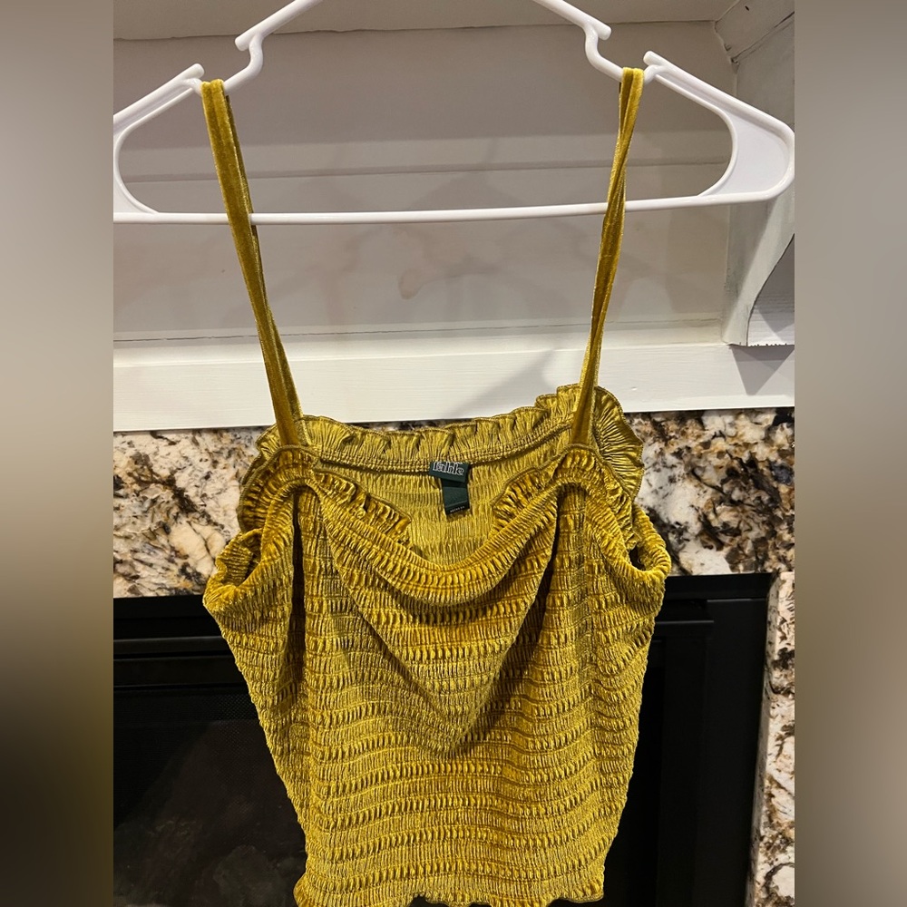 Scrunch Tank